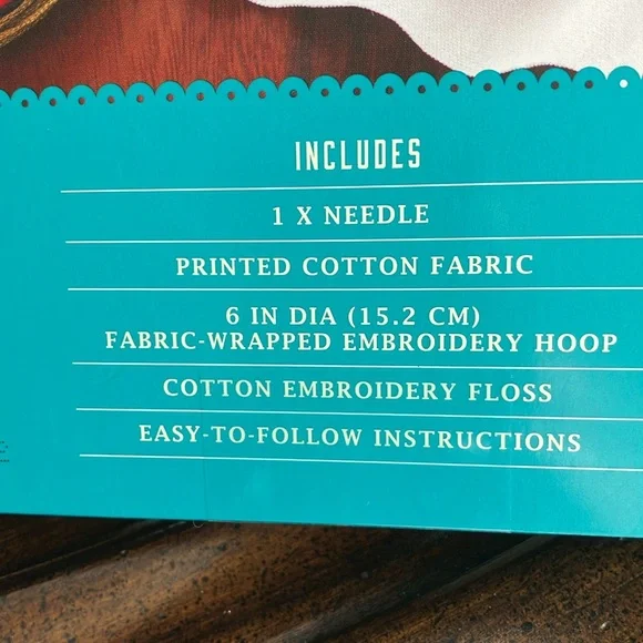 NWT. The Pioneer Woman Embroidery Kit - Picture 3 of 4